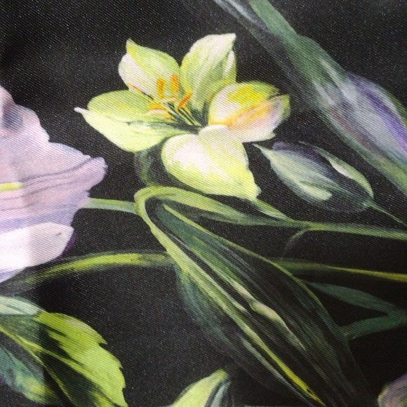 Express Boxy Button Down Shirt - Picture 6 of 9